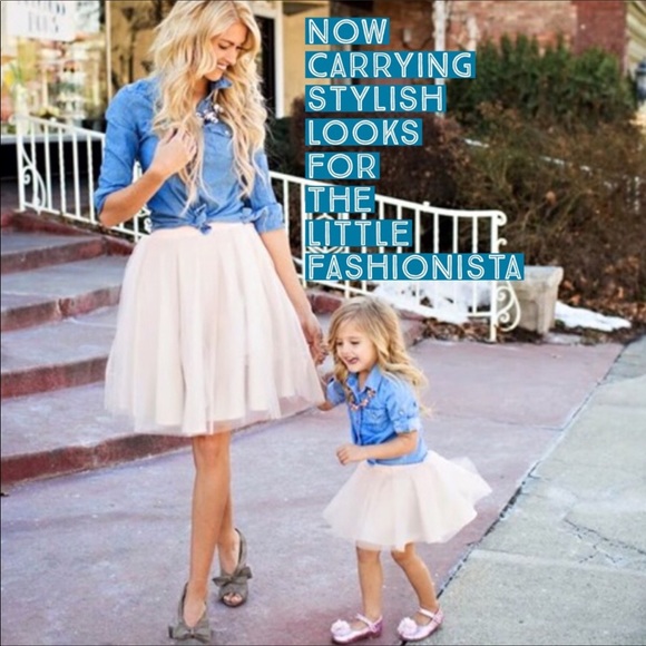 🙋🏼MY 3RD PARTY TONIGHT 💕🛍🎉 - Picture 4 of 8